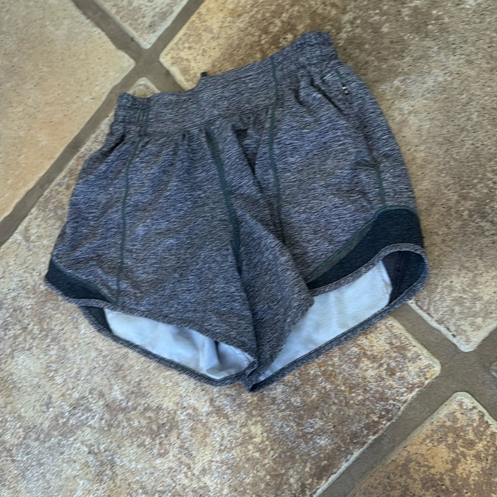 Lululemon 4 inch Shorts